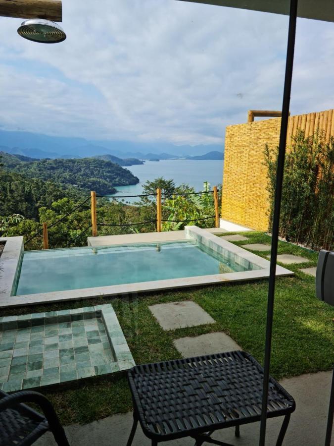 Suite Private Pool