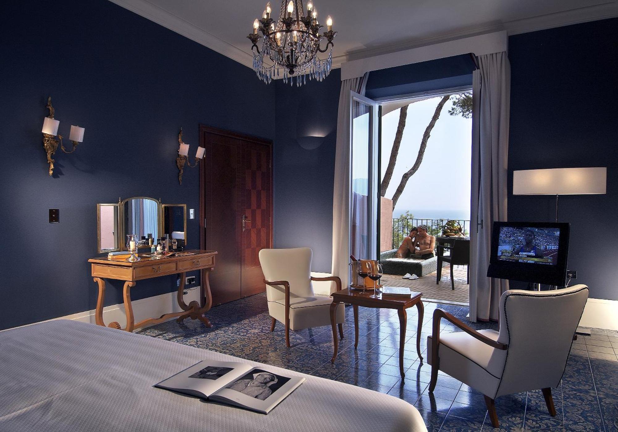Deluxe Double or Twin Room Balcony Sea View