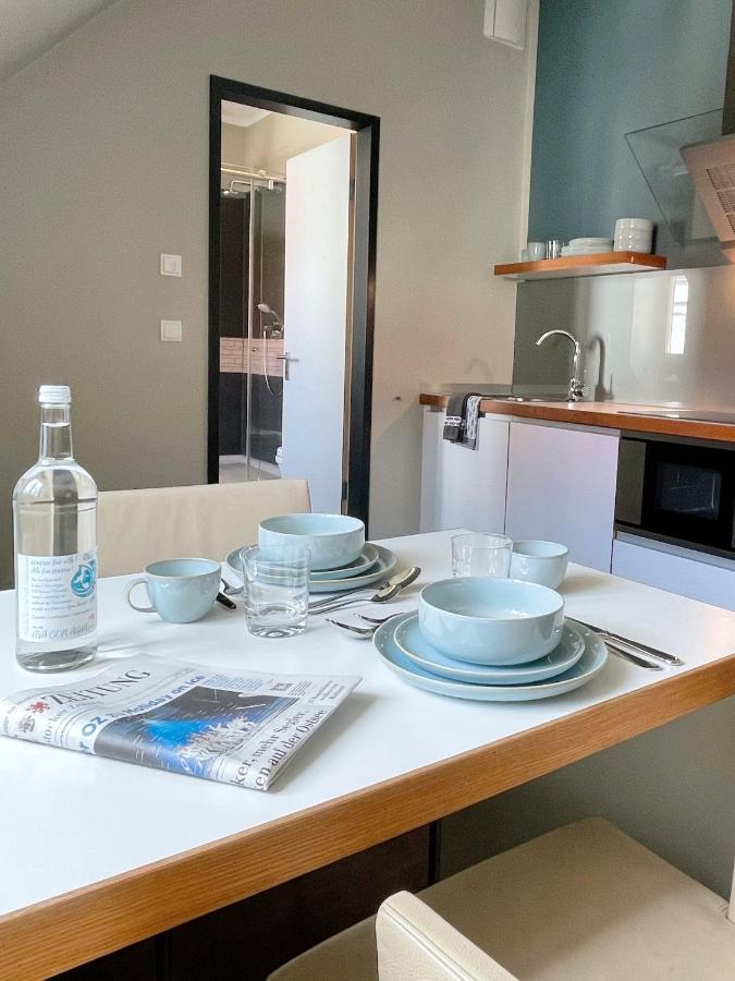 LARGE Apartment