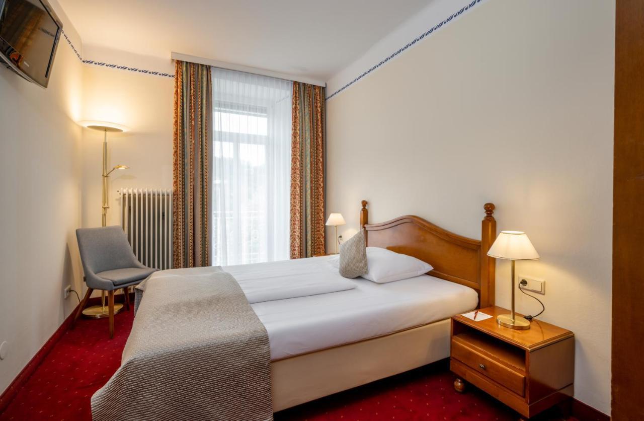 Small Double Room Queen