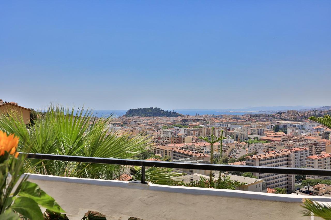 Triple Room Terrace