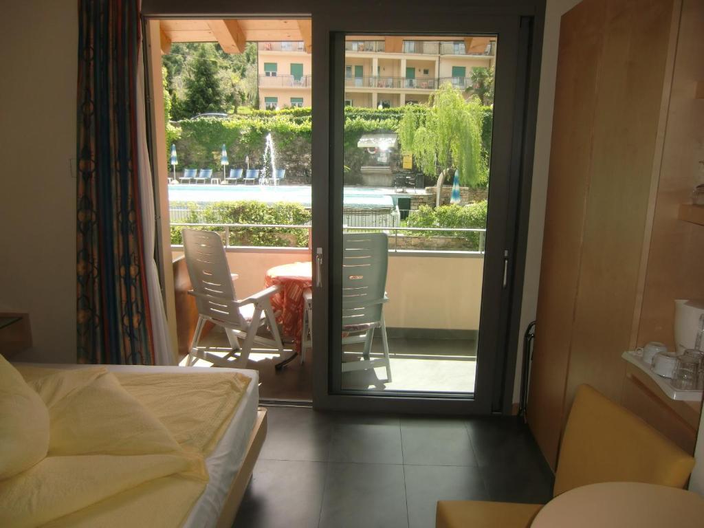 Standard Double or Twin Room Balcony