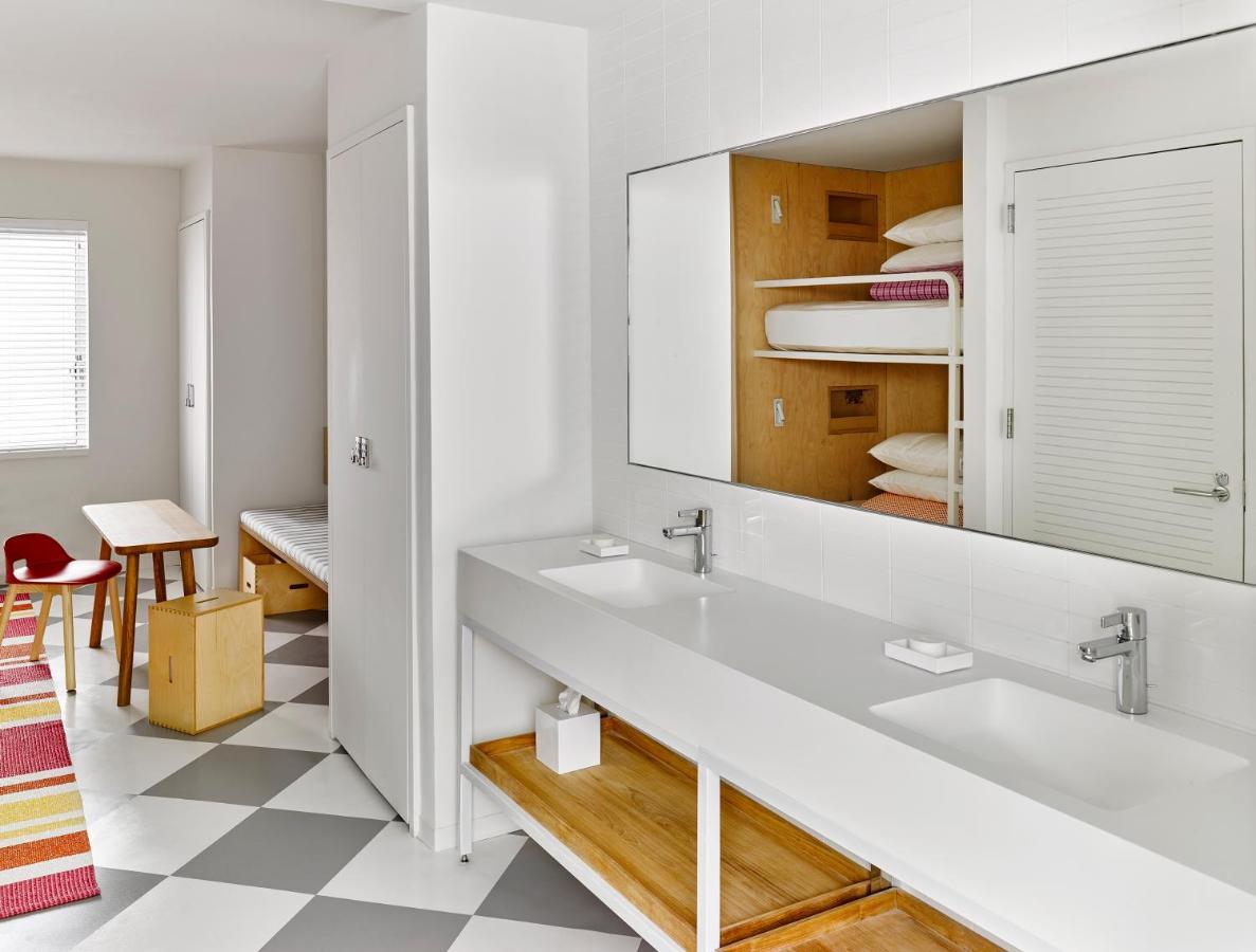 Quad Room Bunk Beds