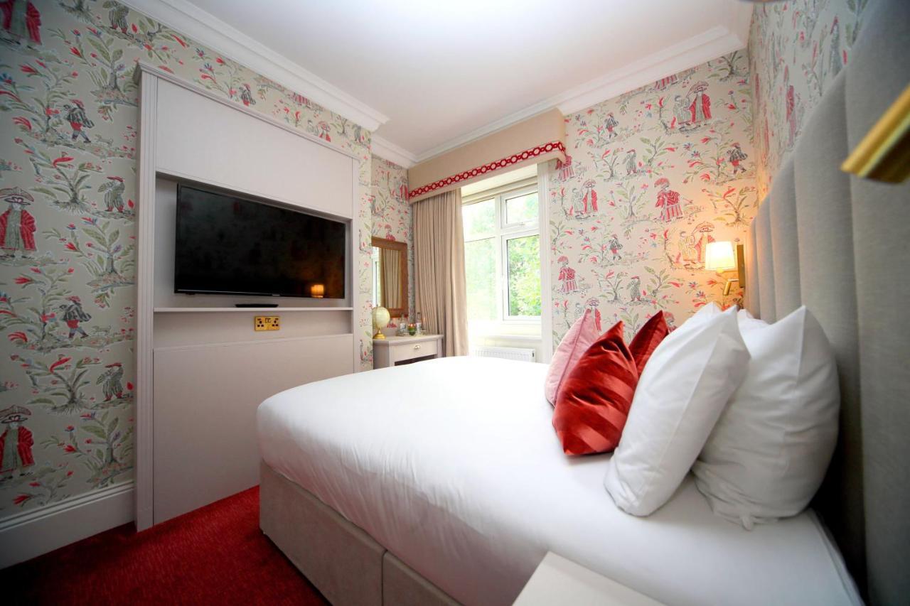 Junior Double Ensuite Room