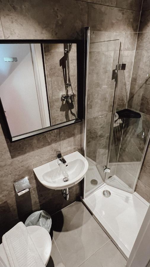 Double Room Lake View
