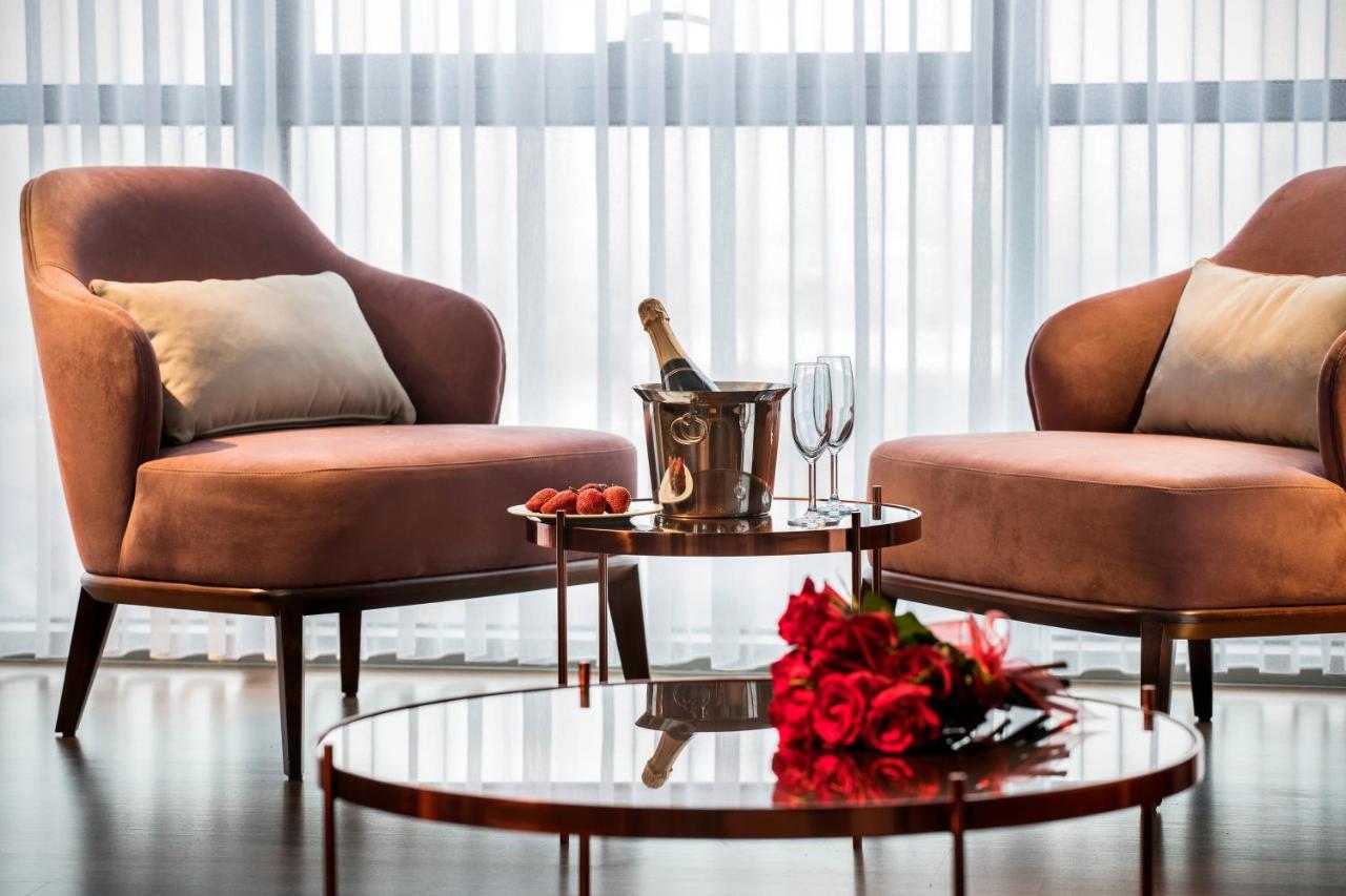 Corner Suite Golden Horn View