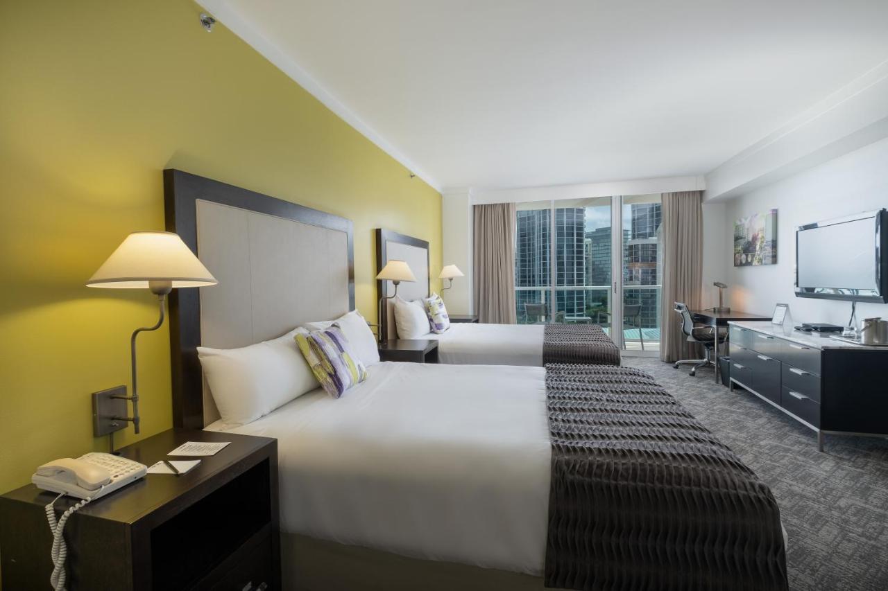 Queen Room Two Queen Beds City View