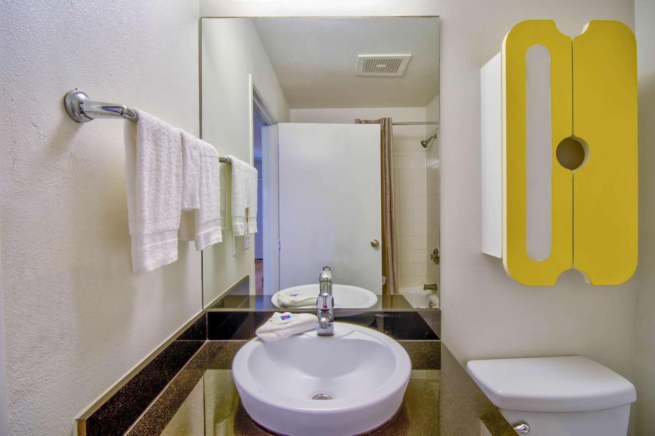Quadruple Room Non-Smoking