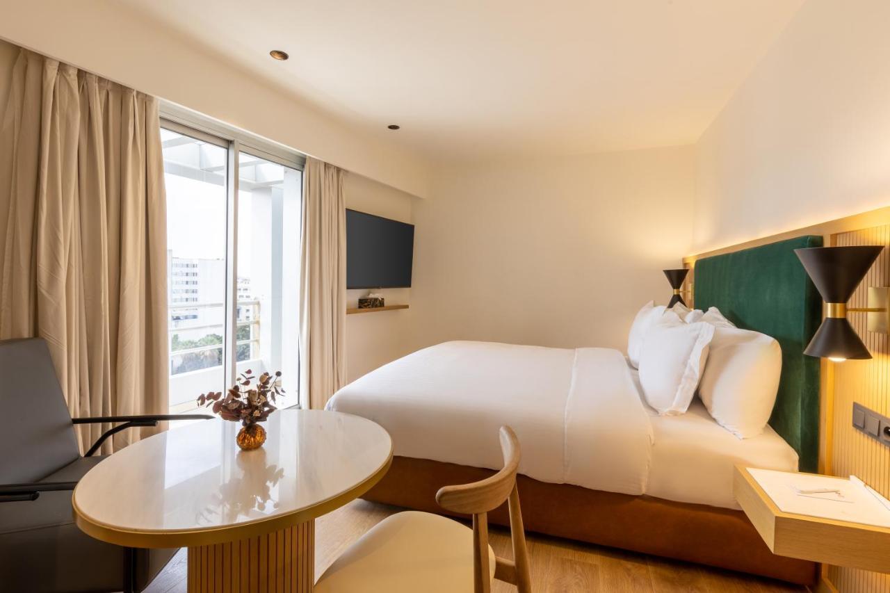 Standard King Room