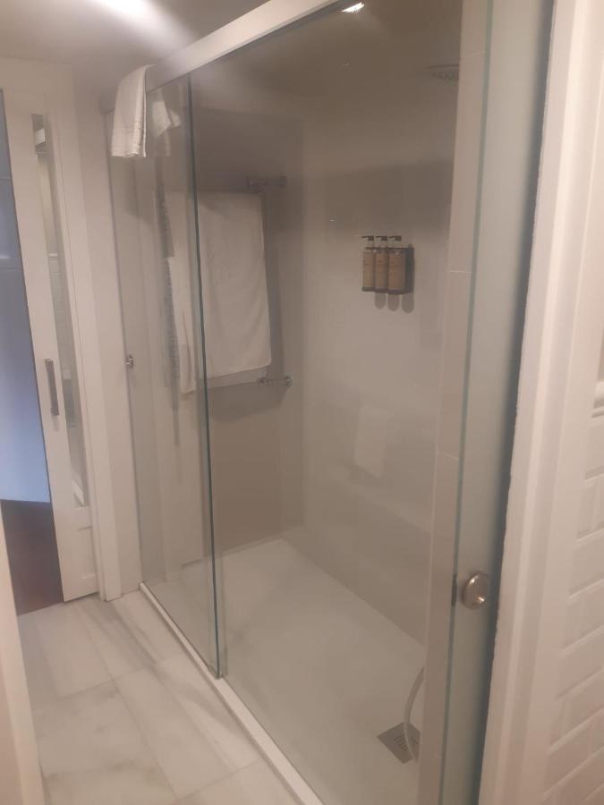 Standard Twin Room,1443933484:JPEG