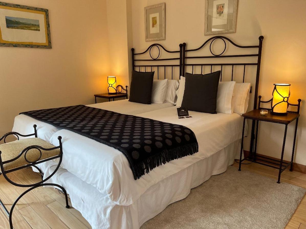 Double or Twin Room Mountain View