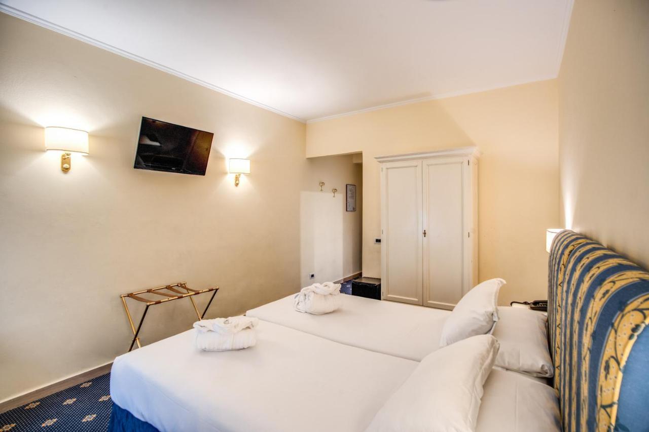 Superior Double or Twin Room,1315302910:JPEG