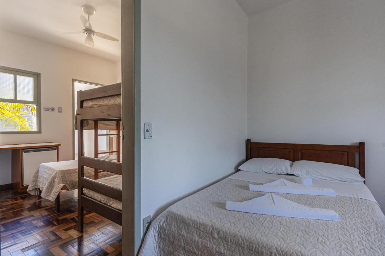 Quintuple Room