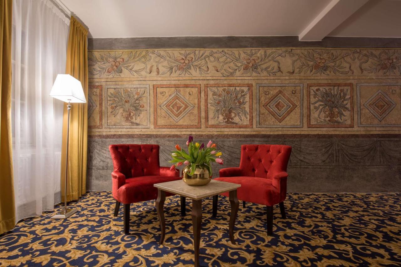 Chambre de Luxe avec Lit King-Size et Canapé-Lit - Non-Fumeurs