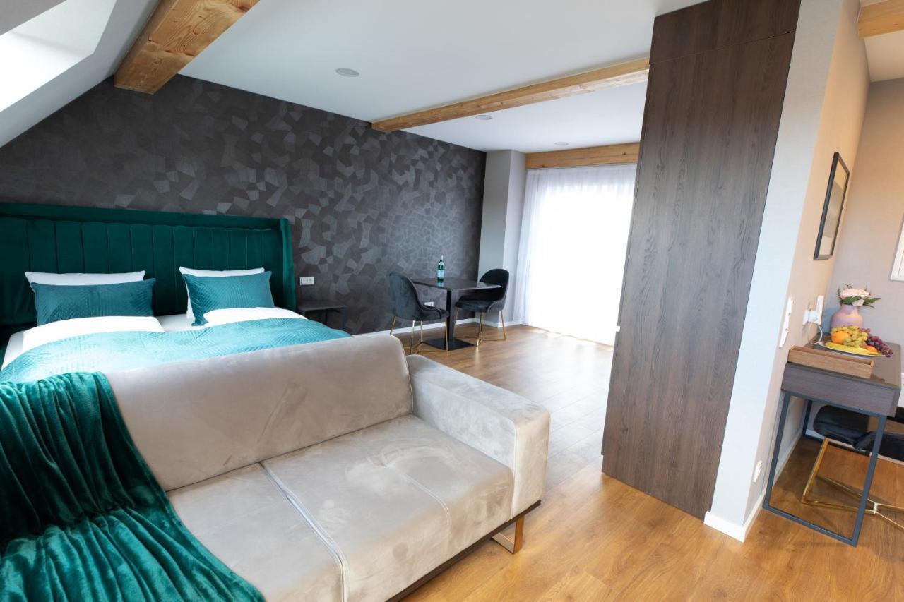 Junior Suite with Balcony,1317826336:JPEG