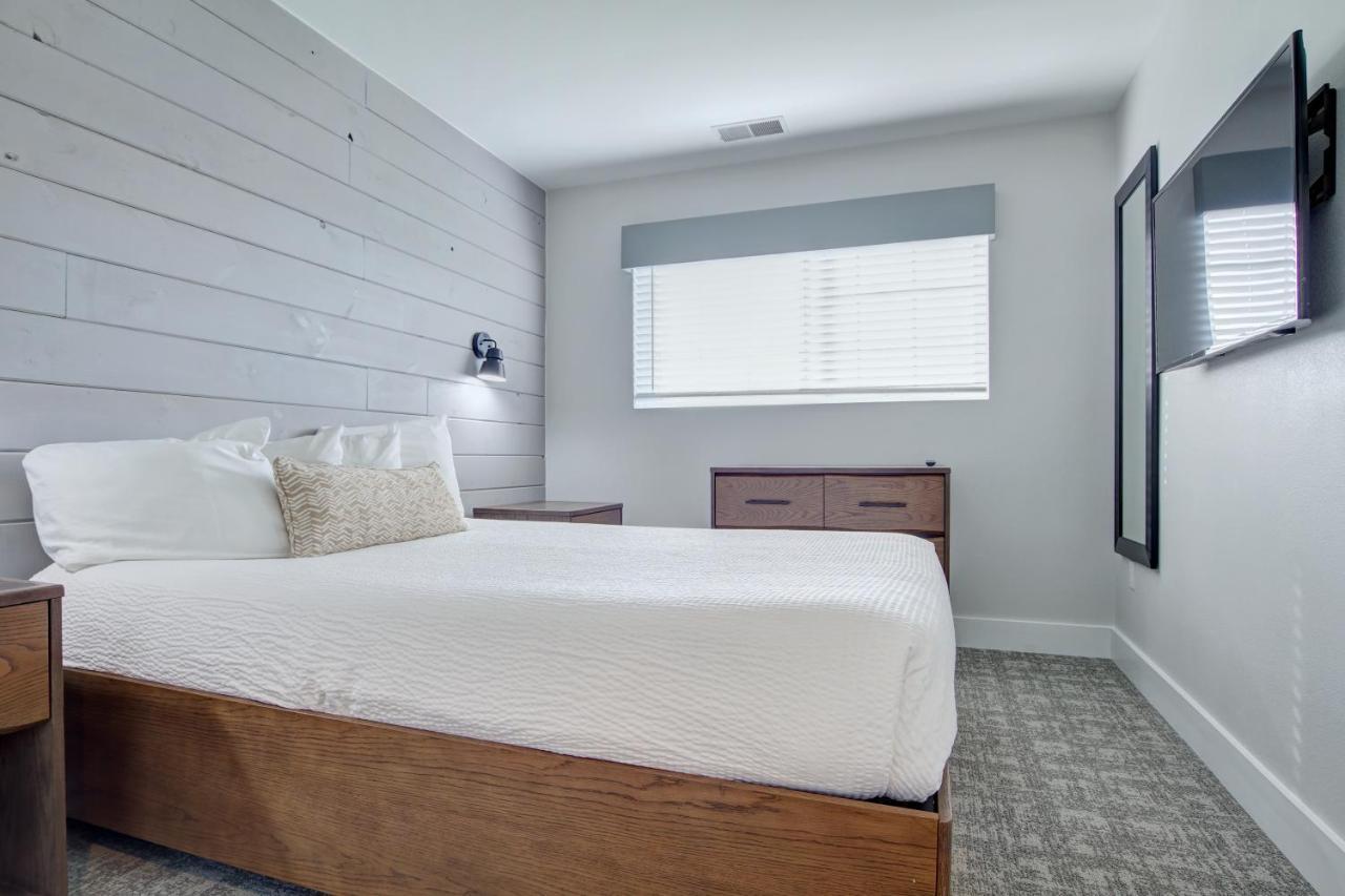 Premium 1 Bedroom Treetops,1317834211:JPEG
