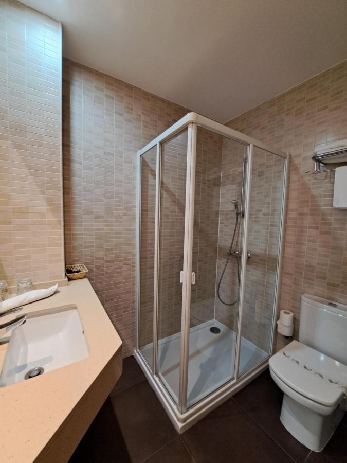 Double Room,1318079467:JPEG