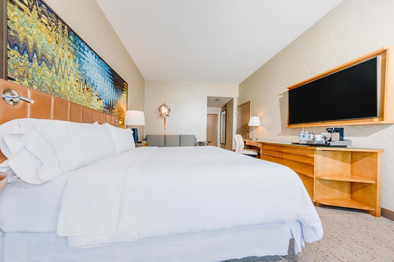 Traditional Guest room 1 King 3rd 5th floor