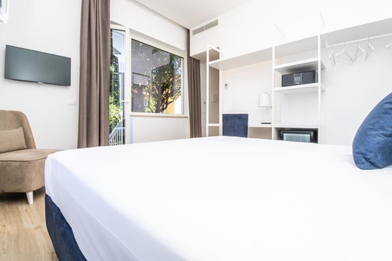 Double or Twin Room Balcony