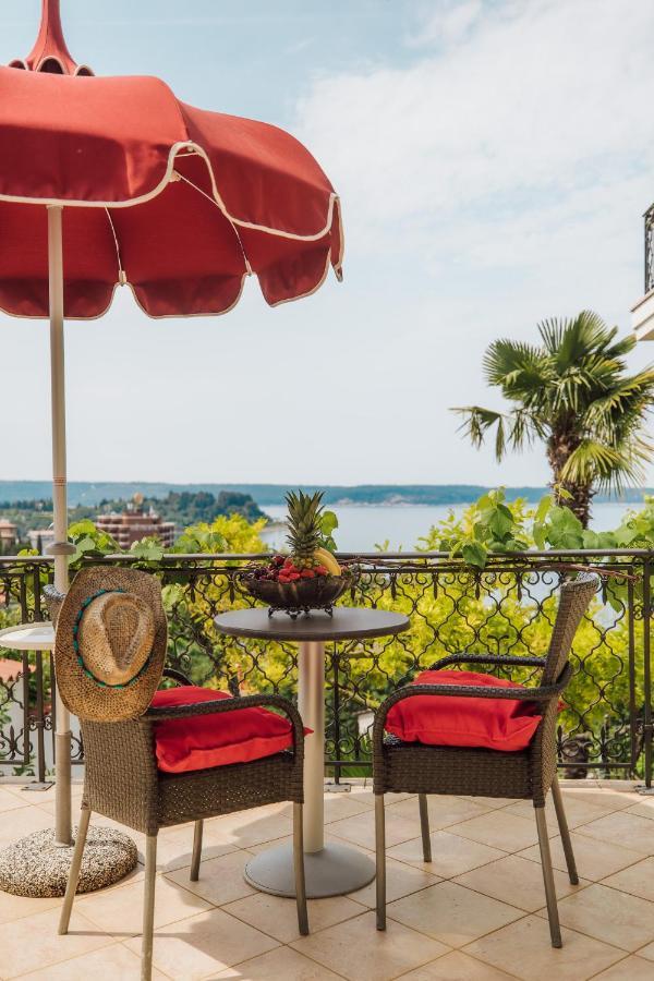 Comfort Double or Twin Room Terrace