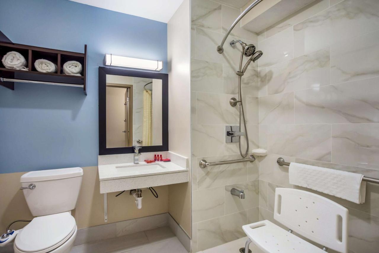 Queen Room Two Queen Beds Disability Access