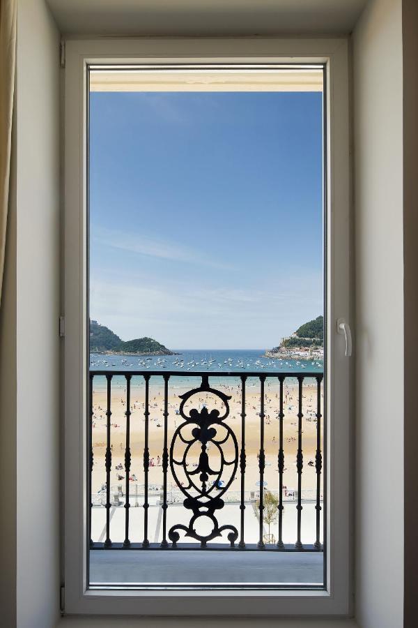 Petite Double Room Sea View,1319413051:JPEG