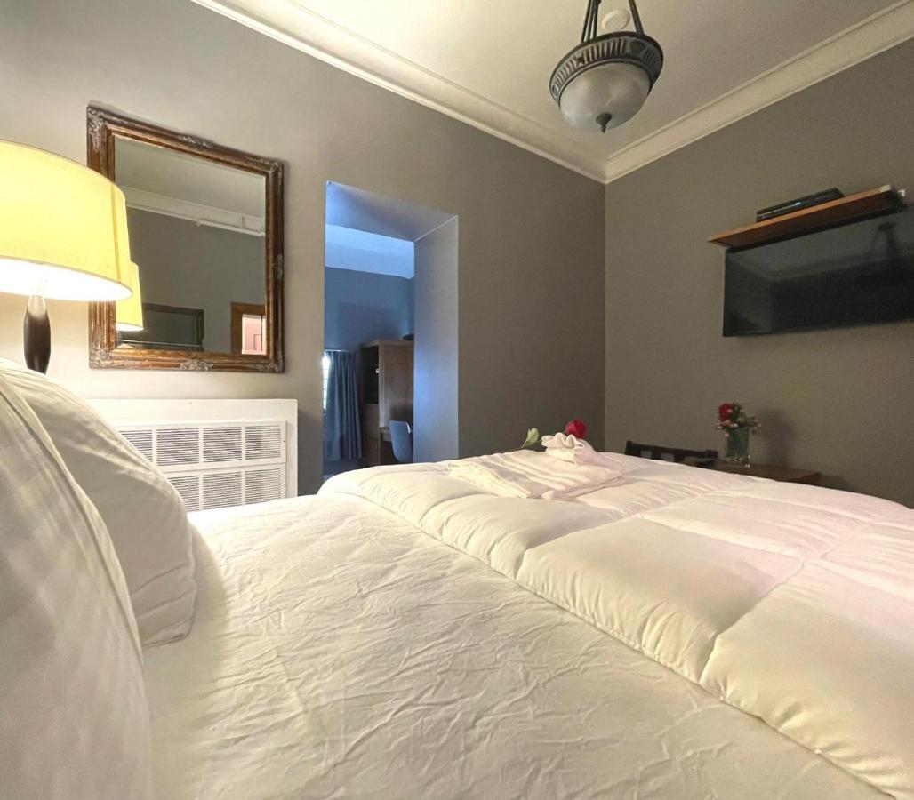 Quarto Superior com Cama Queen-size