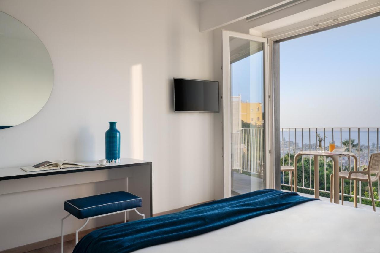 Deluxe Double Room Balcony Sea View