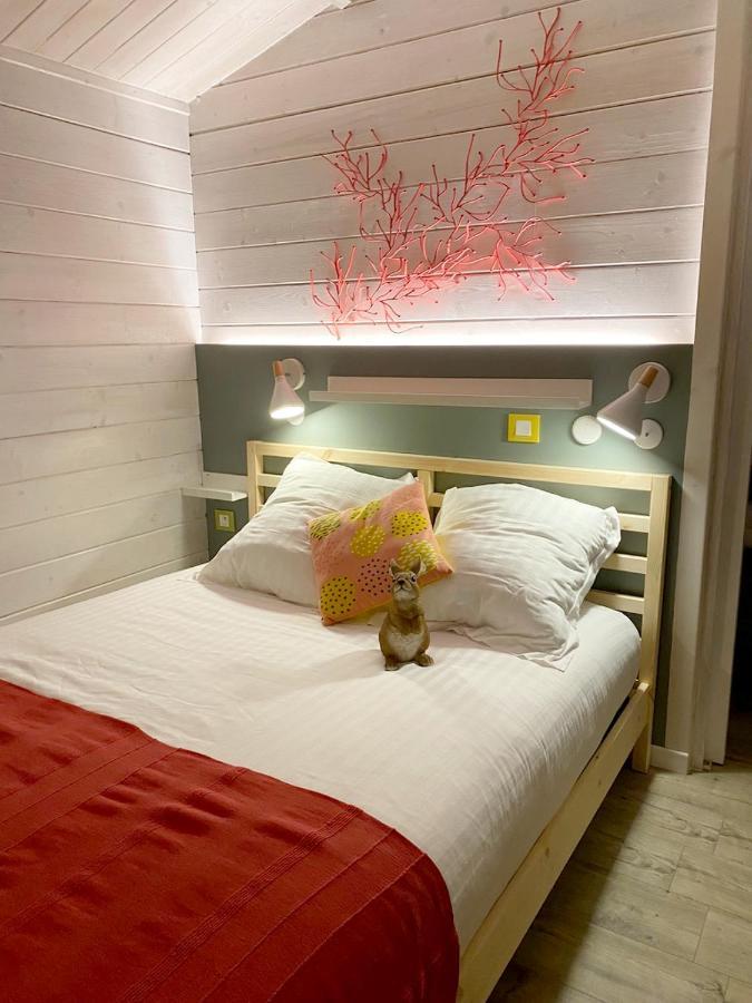 Double Room Private Bathroom