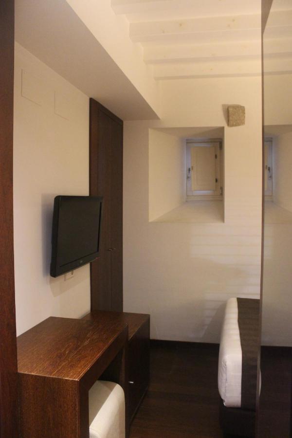 Quarto Individual