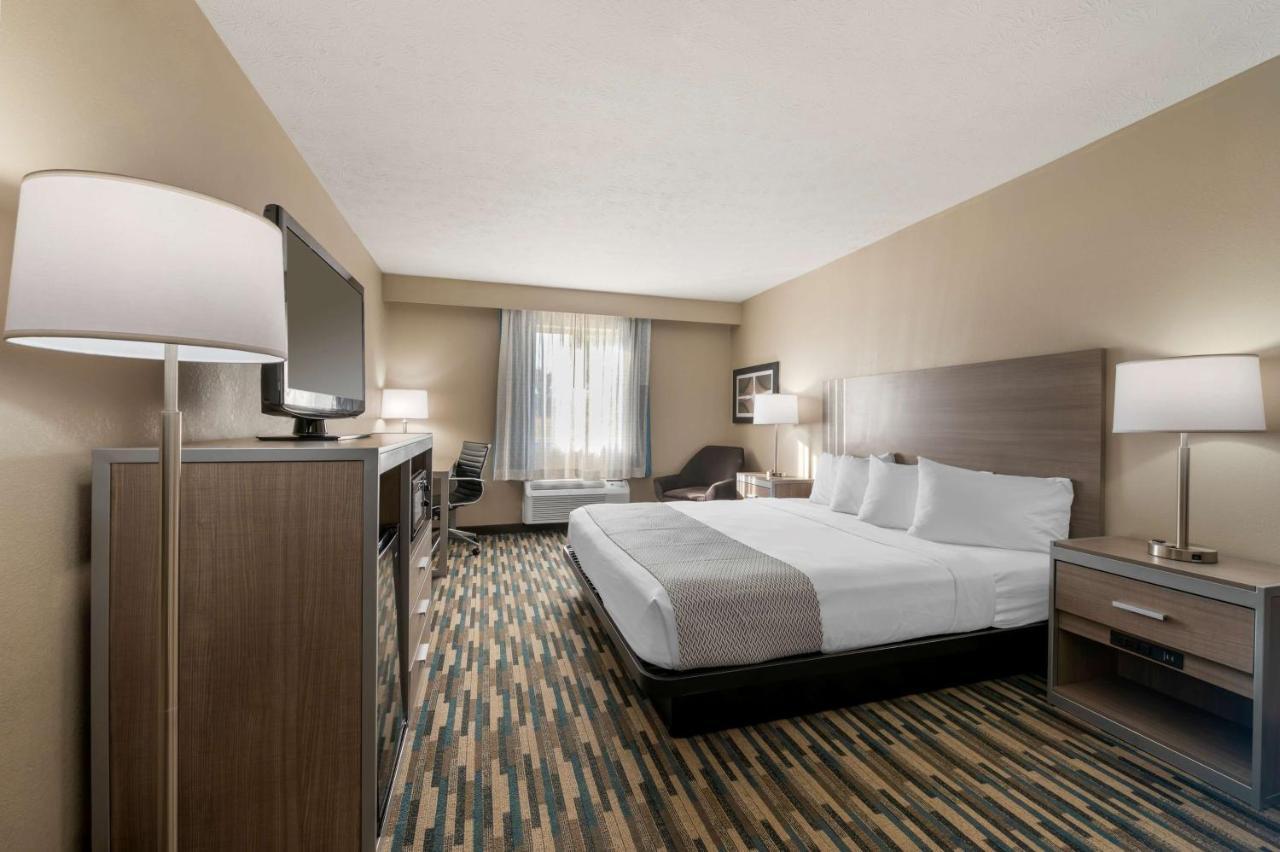 King Room with Bath Tub - Disability Access/Non-Smoking,1661117907:JPEG