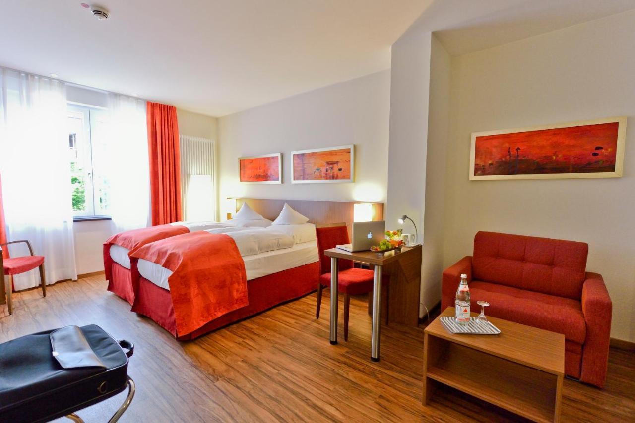 Deluxe Single Room