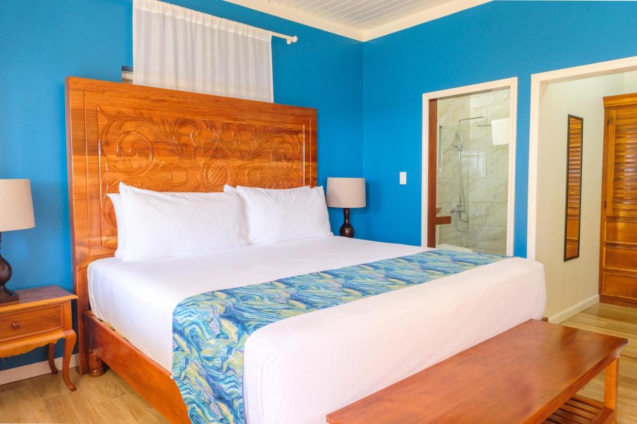 Garden View Room
