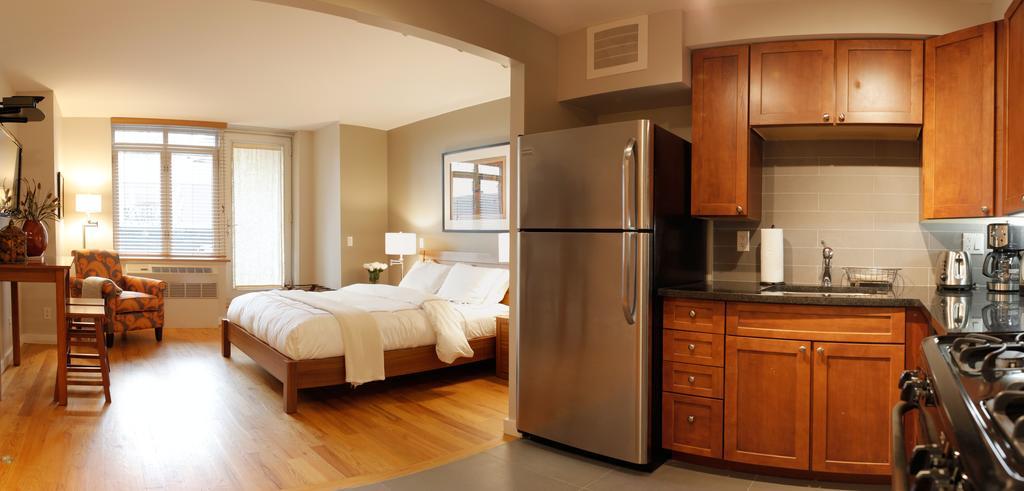 Queen Studio