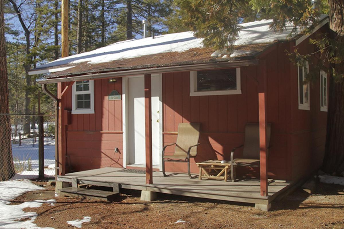Deluxe Bungalow