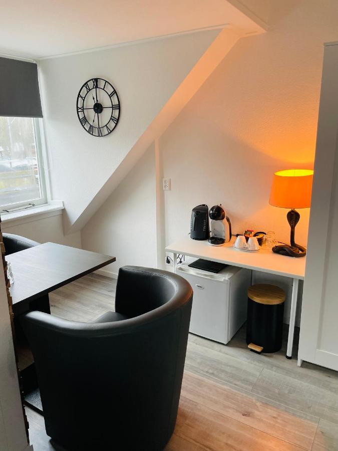 Double Room Private Bathroom