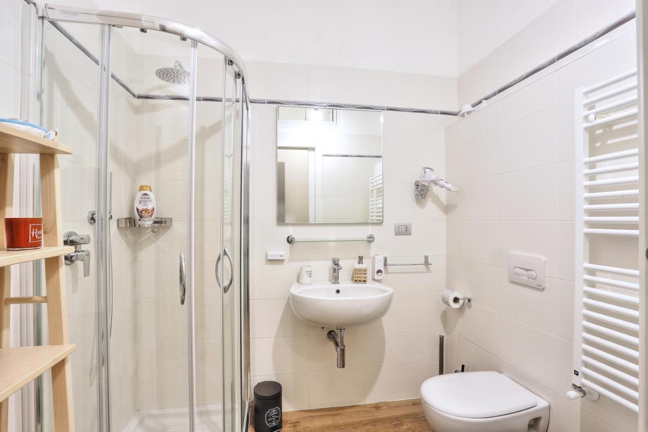 Camera Quadrupla con Bagno Privato Esterno