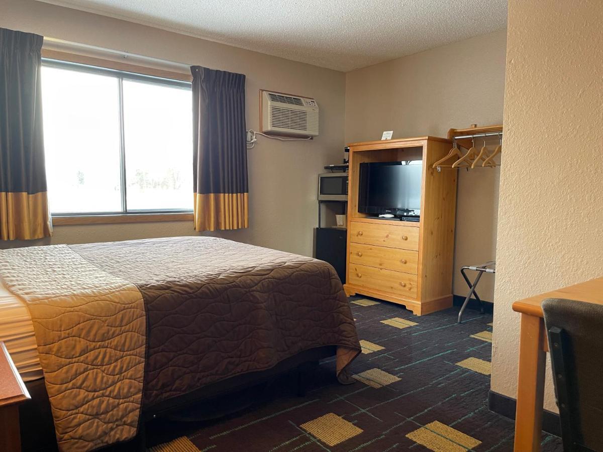 Economy Single Room