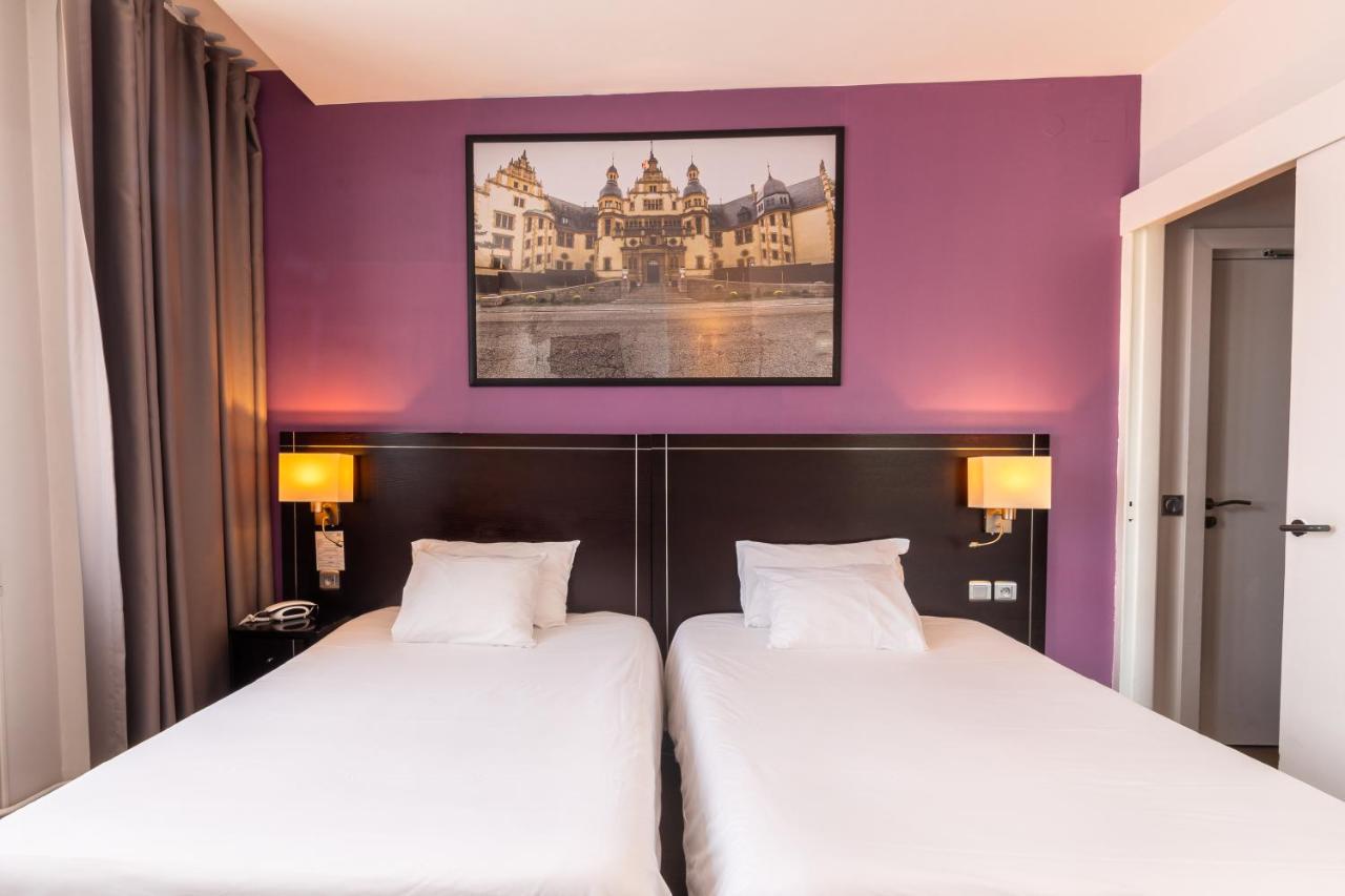 Twin Room Extra Bed
