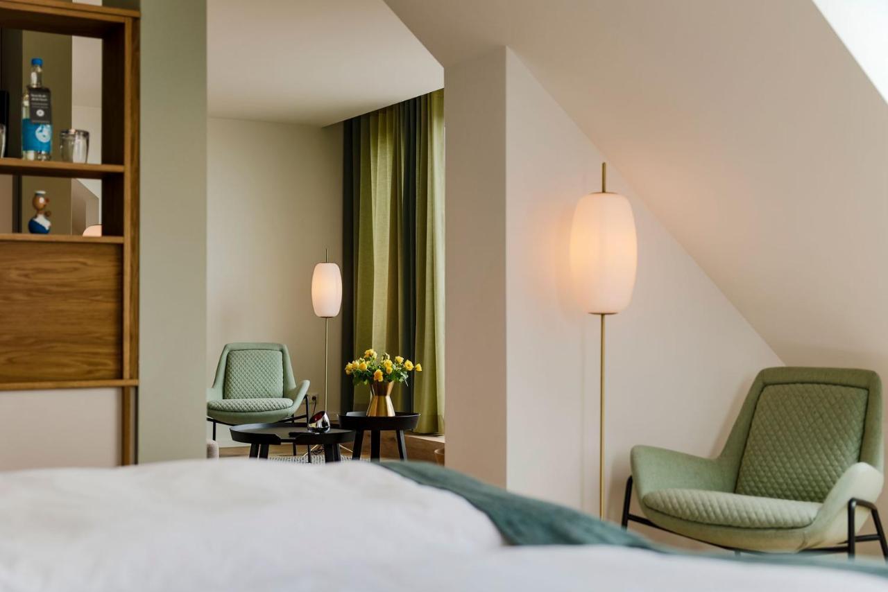 King Suite Sea View