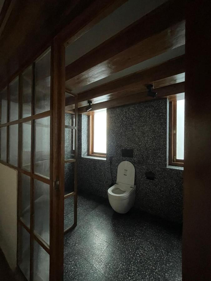 4th floor Simple Room