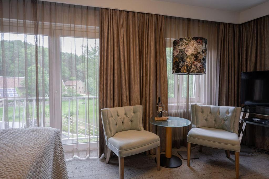 Fabulous Valley Room