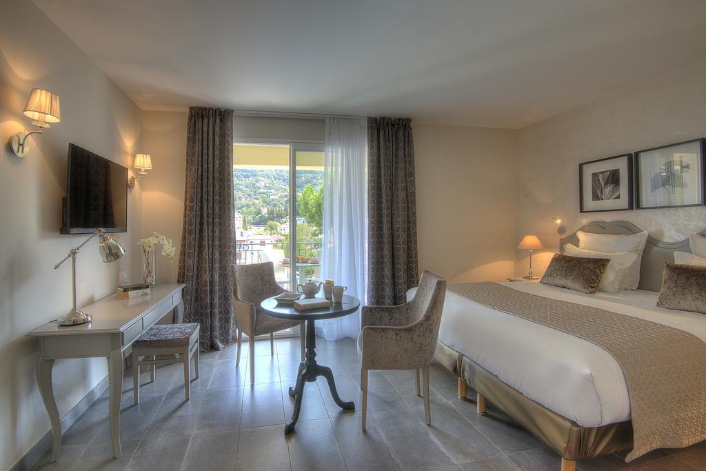 Privilege Double Room with Terrace - Free Spa Access,264041361:JPEG