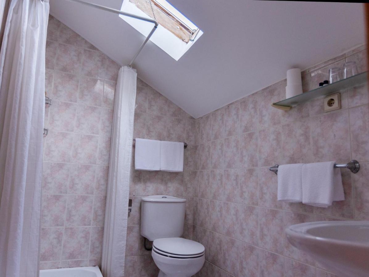 Budget Triple Room