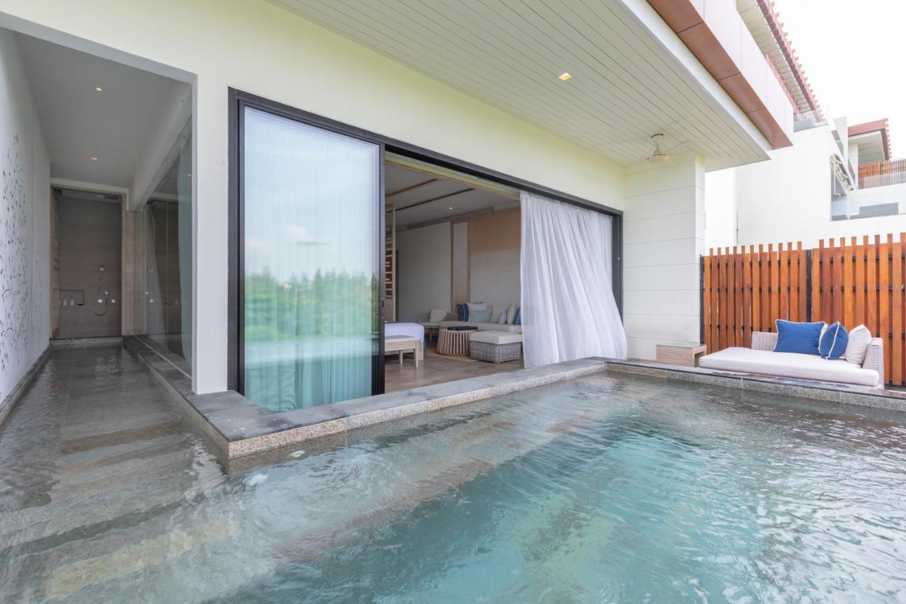 Deluxe Sky Pool Suite