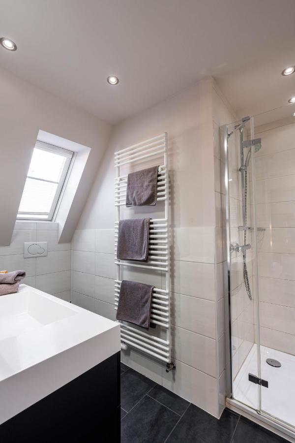 Doppelzimmer mit Balkon