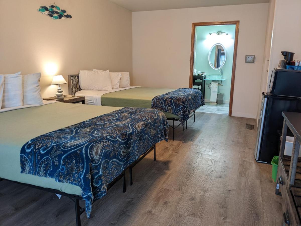 Standard Queen Room Dog Friendly