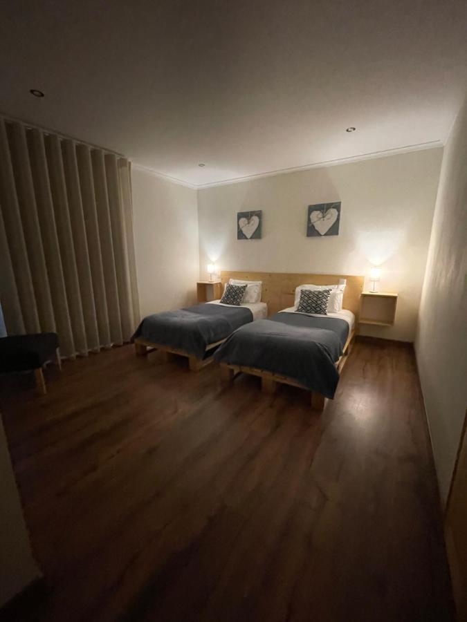 Twin Room,1335810395:JPEG