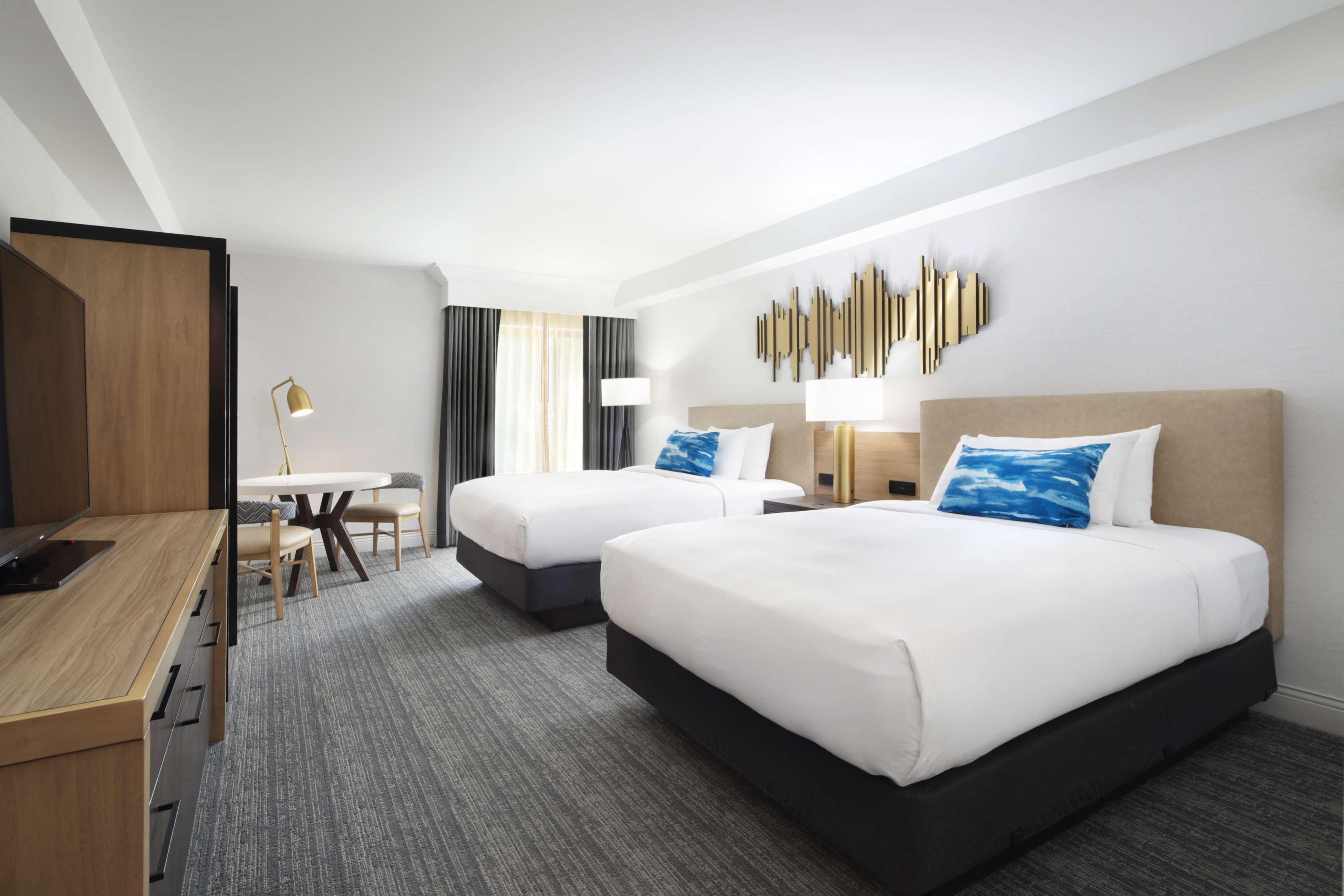 Deluxe Junior Suite