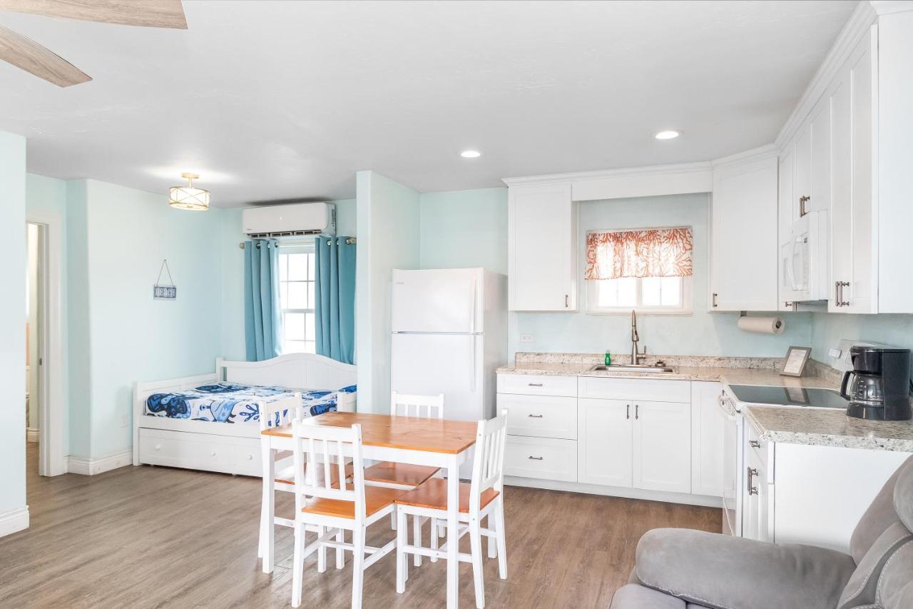 One-Bedroom Cottage,1340023397:JPEG